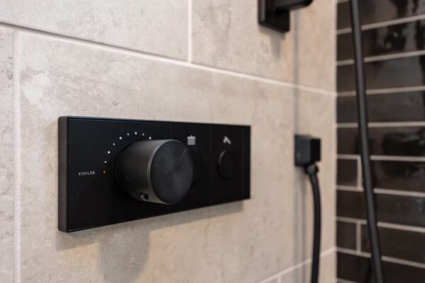 bb7a94_119662eb153d419e9fb468a3695f72a4~mv2