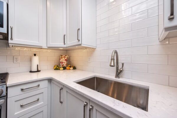 bb7a94_1a5847c768e5472d9c571219d5233033~mv2