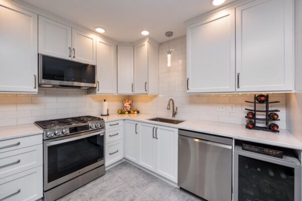 bb7a94_d06745996dc6438fa0241ed15c9e5f03~mv2